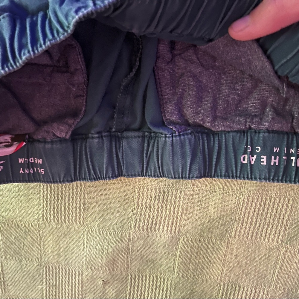 Green Bullhead Joggers